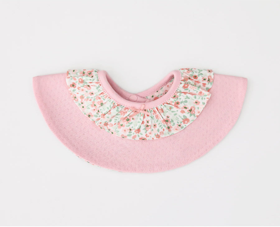 Laura Collar Bib